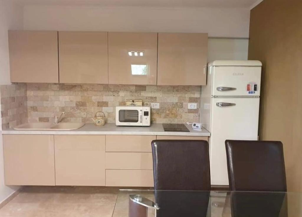 Апартаменты Apartament Nicolle Пояна-Брашов Экстерьер фото