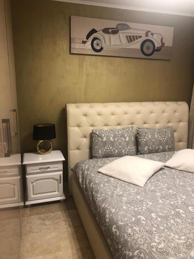 Апартаменты Apartament Nicolle Пояна-Брашов Экстерьер фото