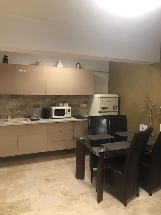 Апартаменты Apartament Nicolle Пояна-Брашов Экстерьер фото